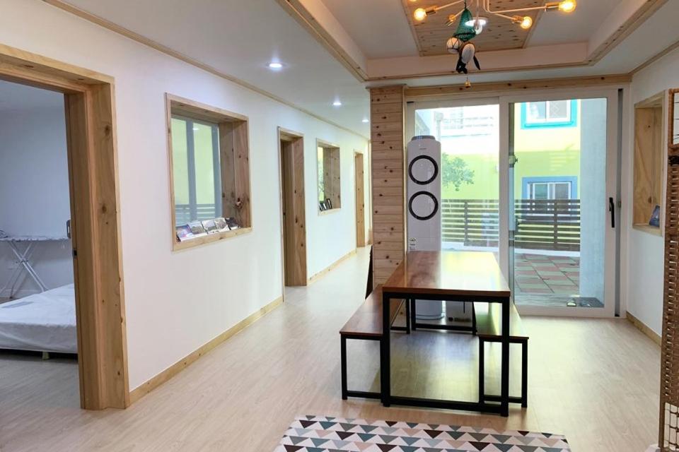 Jeju Guesthouse Togŭnnae Esterno foto