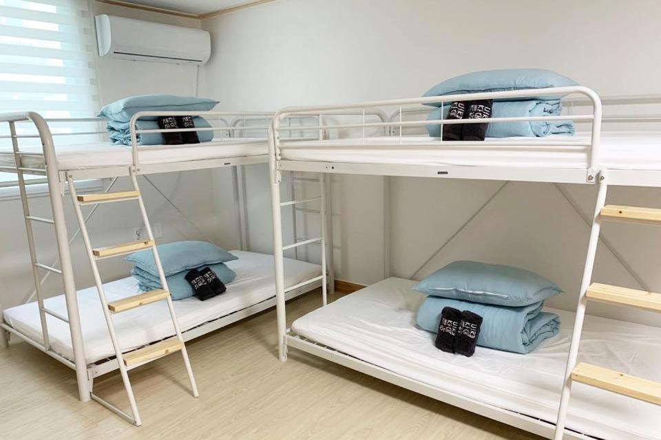 Jeju Guesthouse Togŭnnae Esterno foto